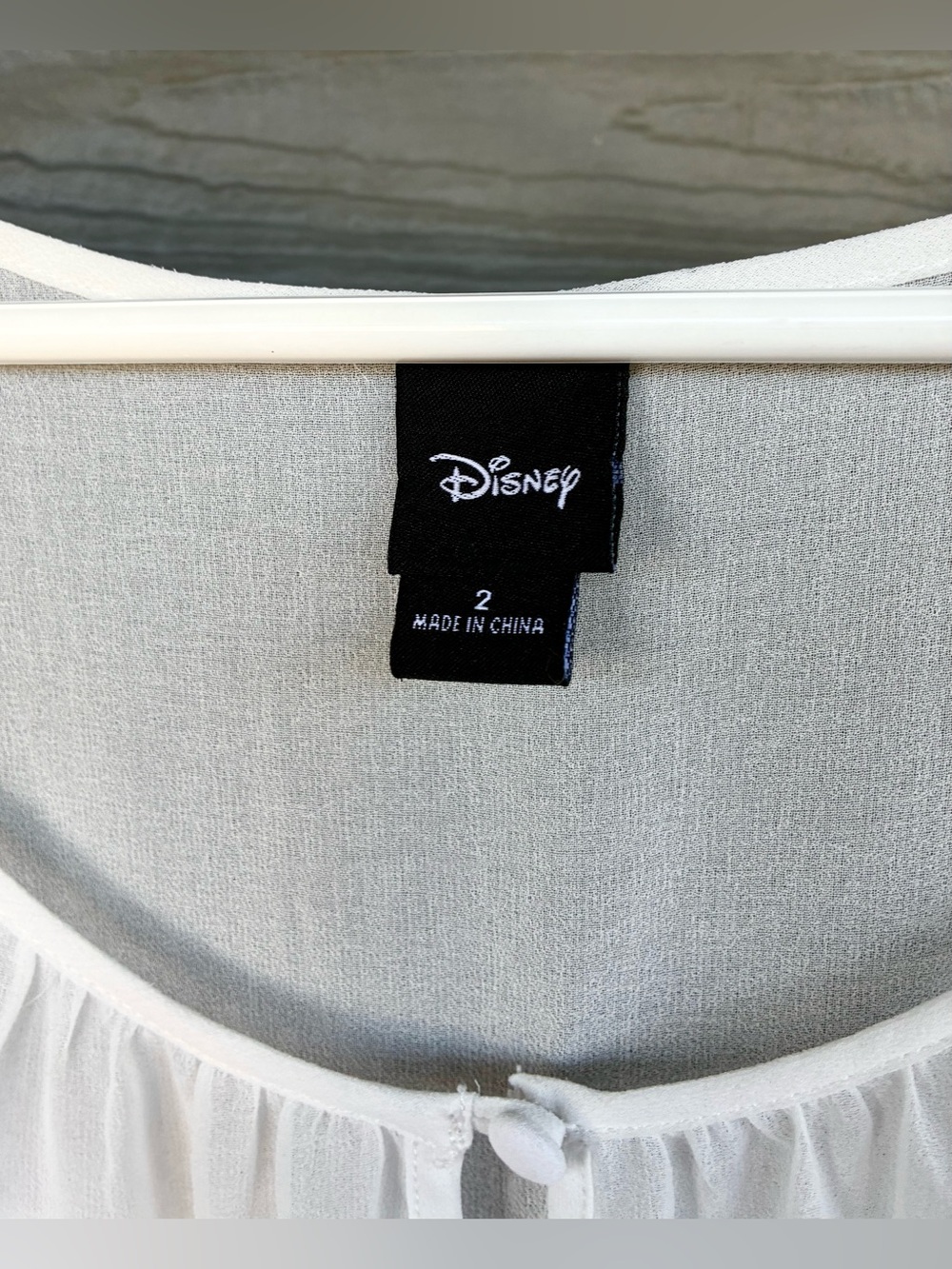 Disney x Torrid Cinderella Carriage Blouse 2X - Picture 4 of 4